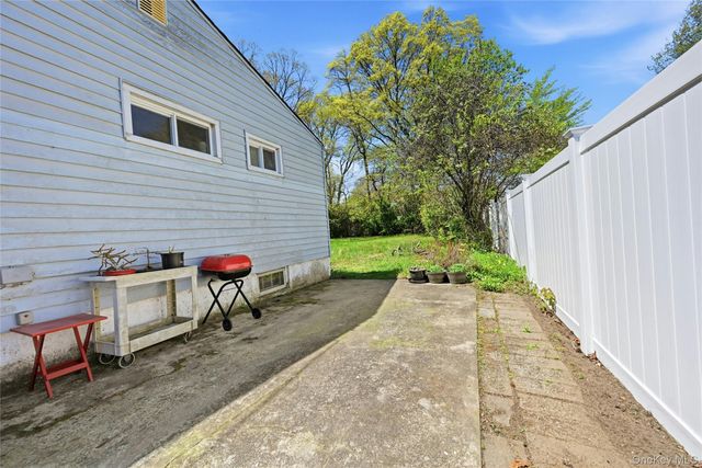 50 Arlene Drive, Brentwood, NY 11717