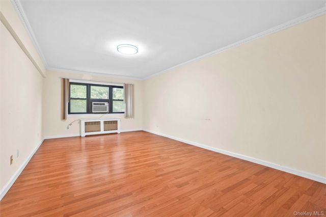 29-50 137th Street 1G, Flushing, NY 11354