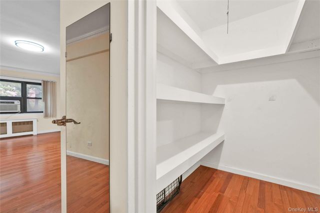 29-50 137th Street 1G, Flushing, NY 11354
