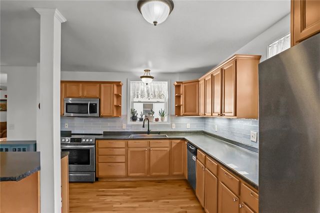 145 High Street D, Westerly, RI 02891