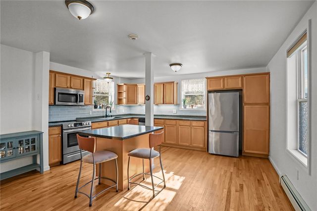 145 High Street D, Westerly, RI 02891