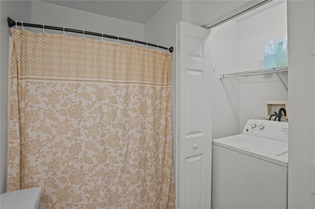 145 High Street D, Westerly, RI 02891