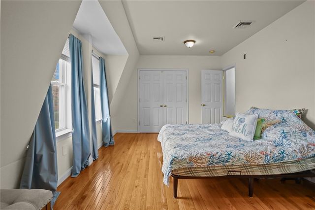 145 High Street D, Westerly, RI 02891