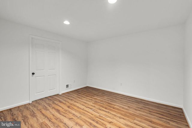 2229 DECKMAN LN, Silver Spring, MD 20906