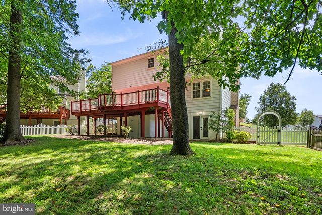 2229 DECKMAN LN, Silver Spring, MD 20906