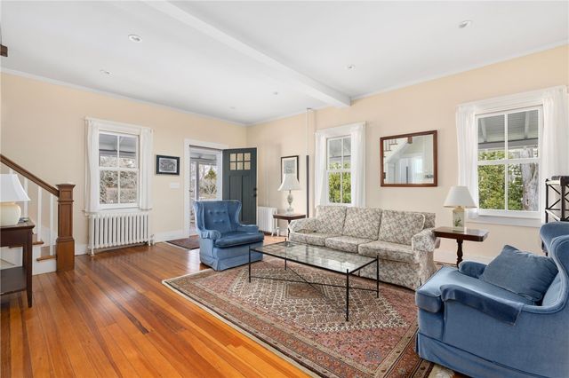 59 Mount Hope Avenue, Jamestown, RI 02835