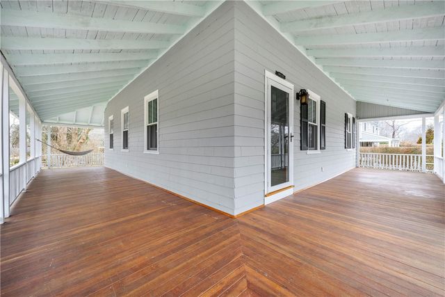 59 Mount Hope Avenue, Jamestown, RI 02835