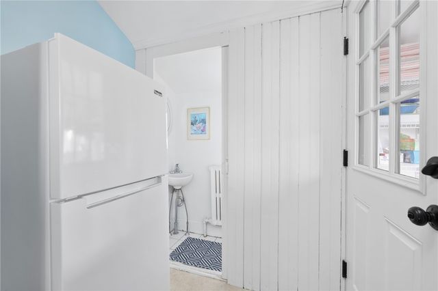 59 Mount Hope Avenue, Jamestown, RI 02835