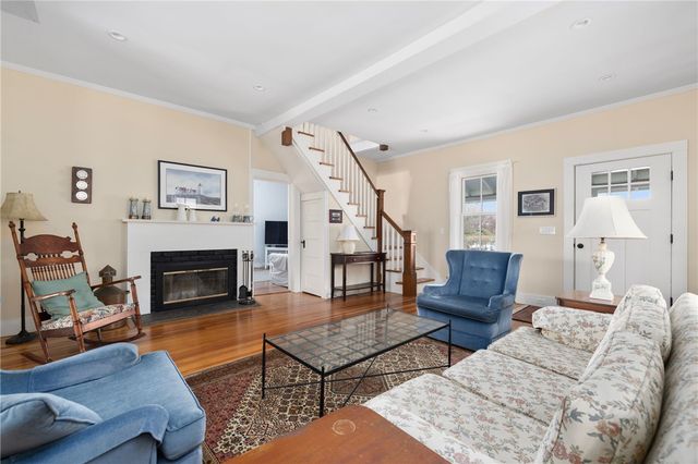 59 Mount Hope Avenue, Jamestown, RI 02835