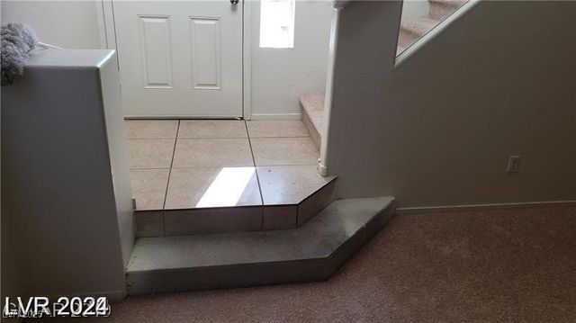 6684 Coronado Crest Avenue, Las Vegas, NV 89139