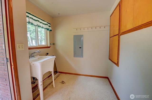 20221 Church Lake Road E, Bonney Lake, WA 98391