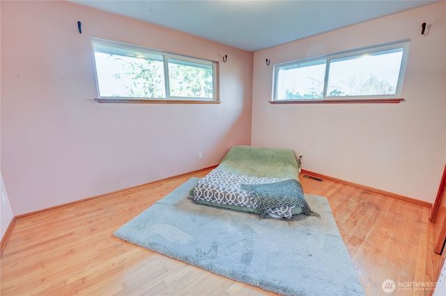 20221 Church Lake Road E, Bonney Lake, WA 98391