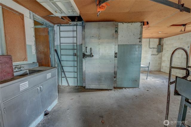 20221 Church Lake Road E, Bonney Lake, WA 98391