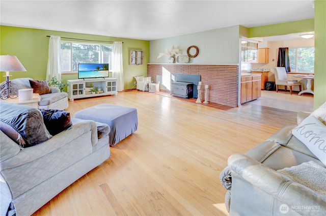 20221 Church Lake Road E, Bonney Lake, WA 98391