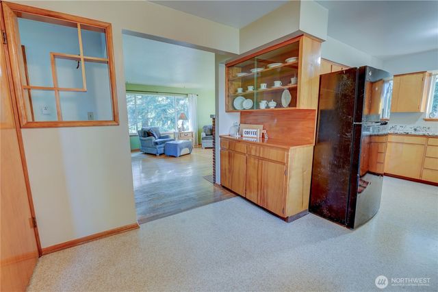 20221 Church Lake Road E, Bonney Lake, WA 98391