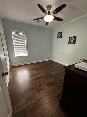 5738 LARCH Drive, Lake Charles, LA 70605