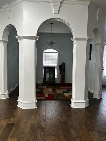 5738 LARCH Drive, Lake Charles, LA 70605