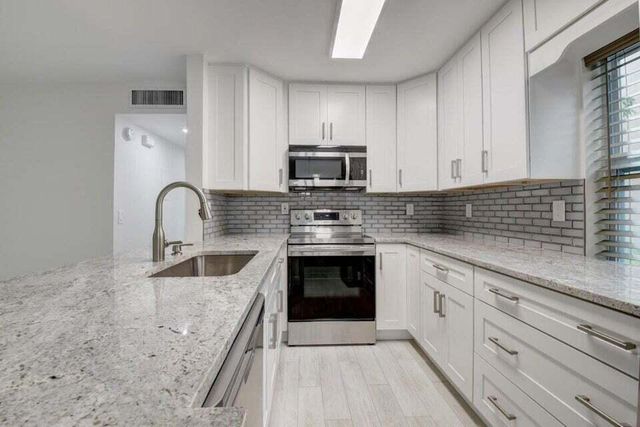 93 Normandy B, Delray Beach, FL 33484