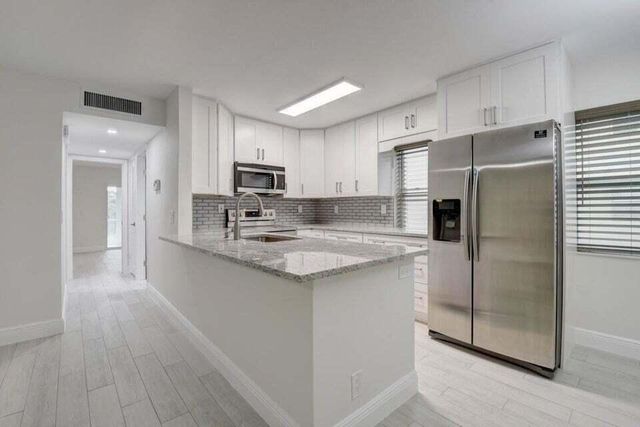 93 Normandy B, Delray Beach, FL 33484