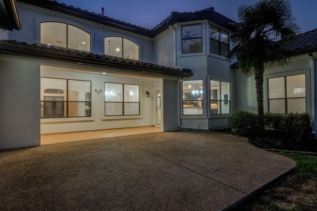 11516 Eagles Glen DR, Austin, TX 78732