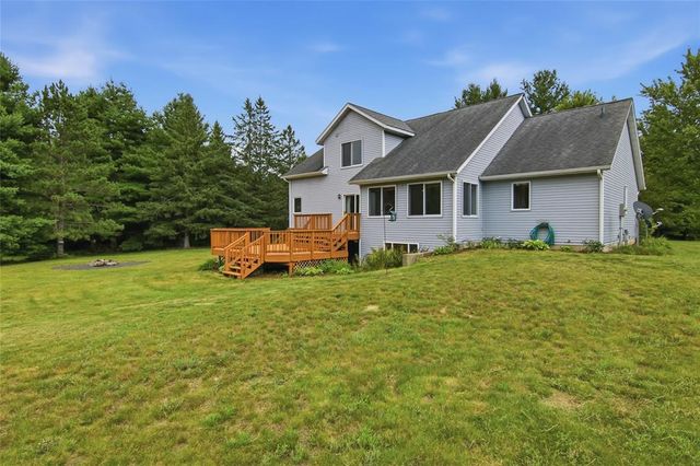 E2090 Cedar Road, Eau Claire, WI 54701