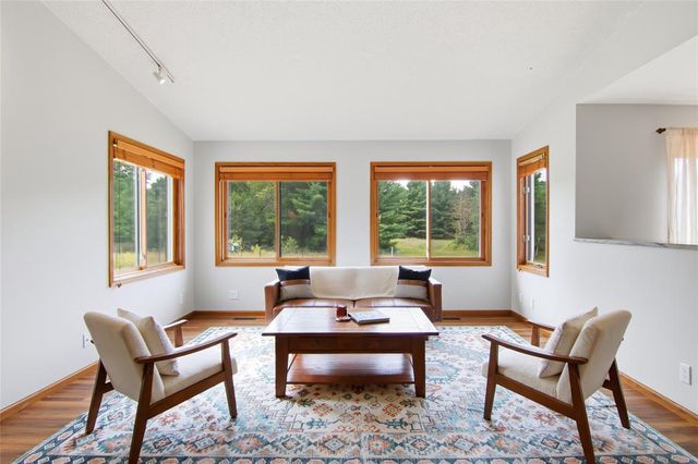 E2090 Cedar Road, Eau Claire, WI 54701