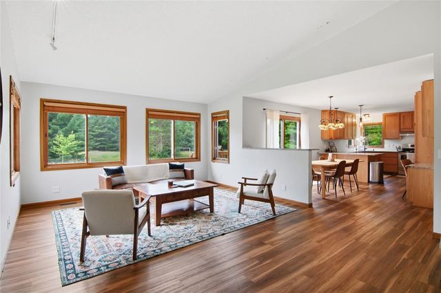 E2090 Cedar Road, Eau Claire, WI 54701