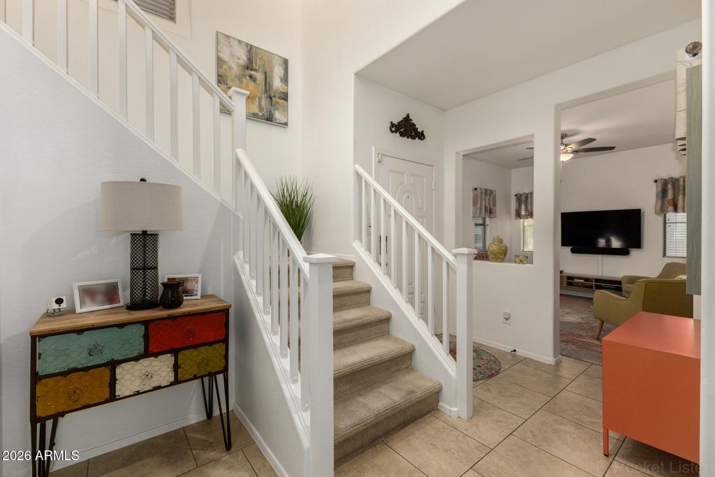 Image 2 of property listing at 4676 E REDFIELD Road, Gilbert, AZ 85234