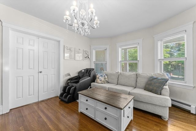 3 Oakland Park, Medford, MA 02155