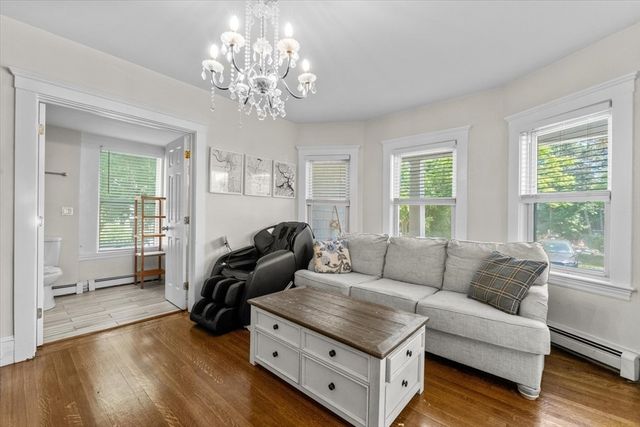 3 Oakland Park, Medford, MA 02155