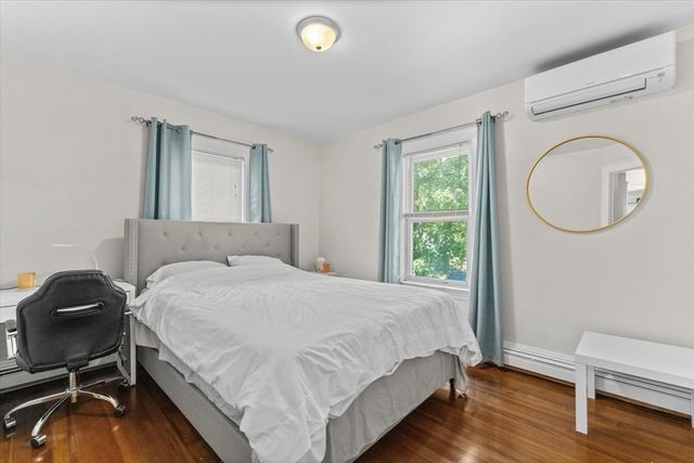 3 Oakland Park, Medford, MA 02155