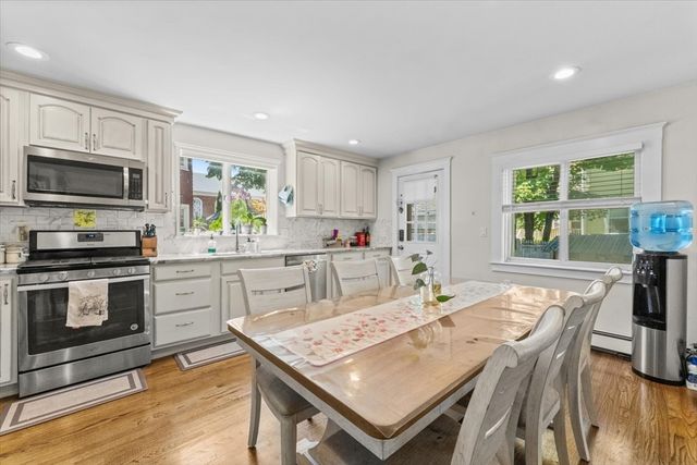 3 Oakland Park, Medford, MA 02155
