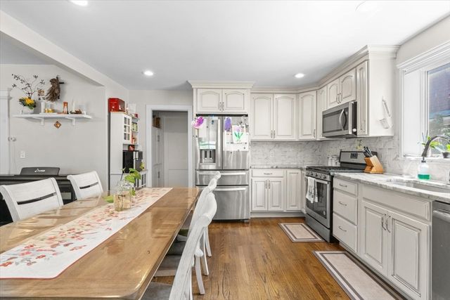3 Oakland Park, Medford, MA 02155