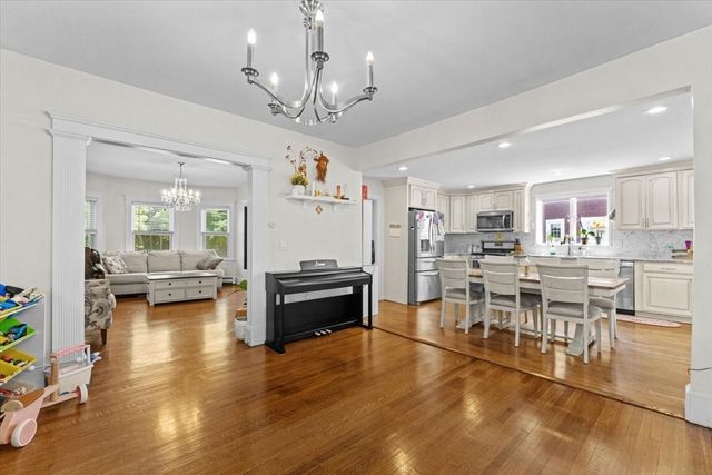 3 Oakland Park, Medford, MA 02155