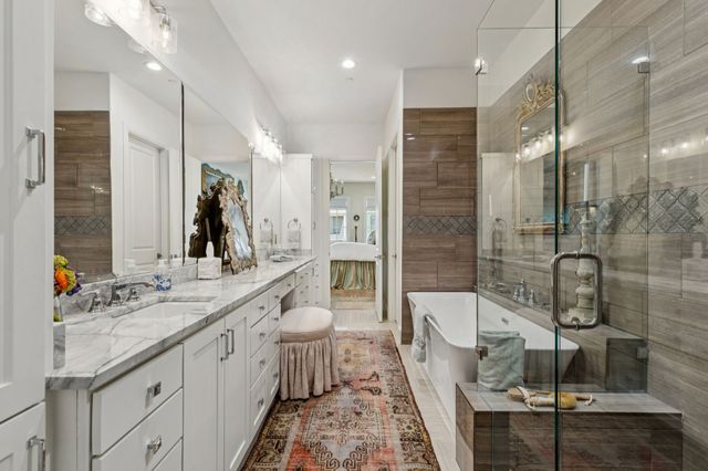 10 Comillas Drive, Westlake, TX 76262