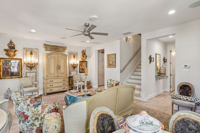 10 Comillas Drive, Westlake, TX 76262