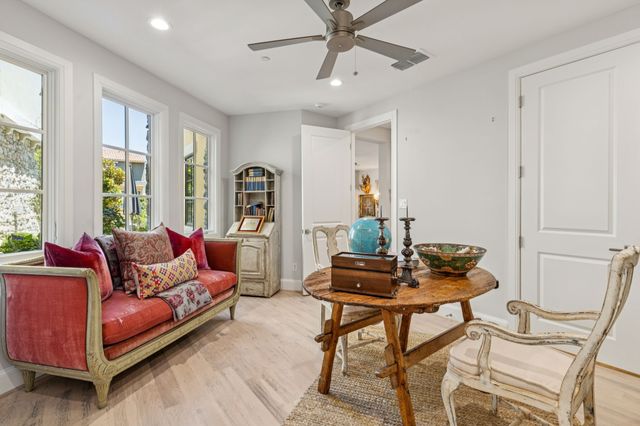 10 Comillas Drive, Westlake, TX 76262