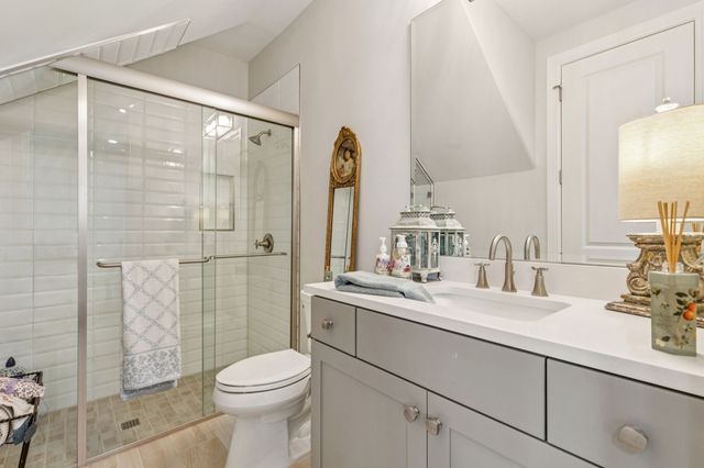 10 Comillas Drive, Westlake, TX 76262