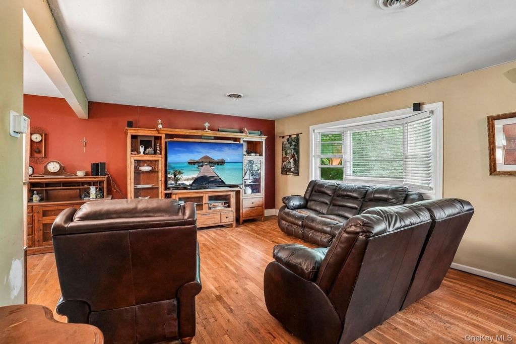 14 Helms Hill Road, Washingtonville, NY 10992 — photo 2