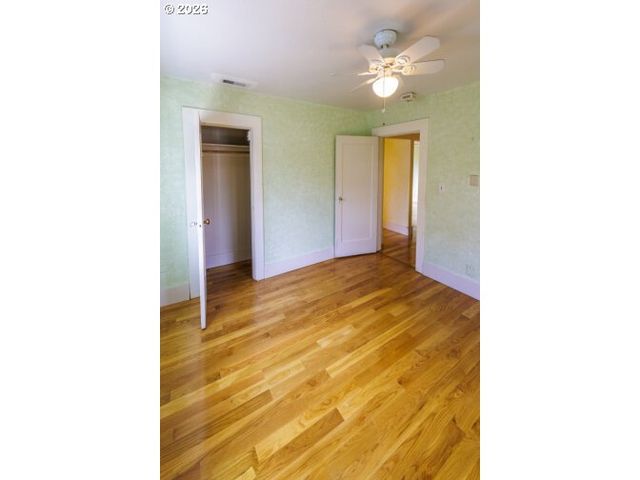 274 S 8TH St, St Helens, OR 97051