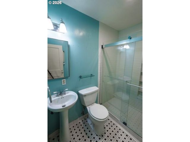 274 S 8TH St, St Helens, OR 97051