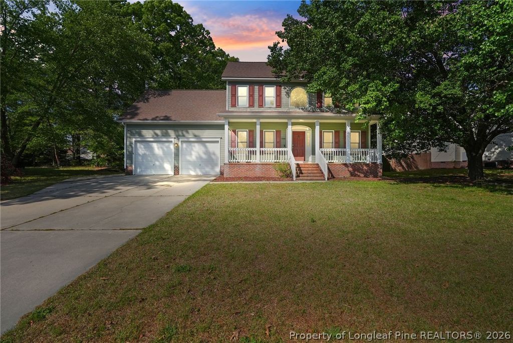 1541 Grassy Branch Drive, Fayetteville, NC 28304