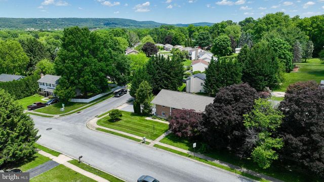 3495 EDENBRIDGE RD, York, PA 17402