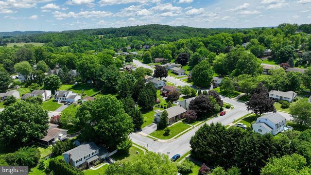 3495 EDENBRIDGE RD, York, PA 17402