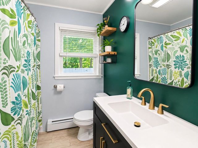 4 Killoran Drive, Essex Junction, VT 05452