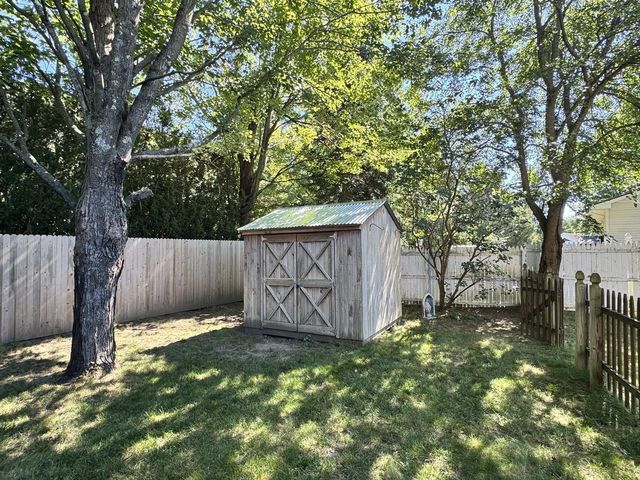 4 Killoran Drive, Essex Junction, VT 05452