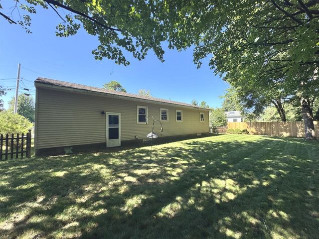 4 Killoran Drive, Essex Junction, VT 05452