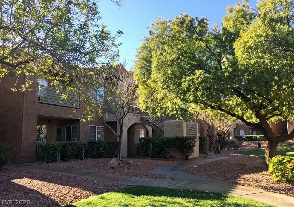 3012 Silver Canyon Lane, North Las Vegas, NV 89031 — exterior