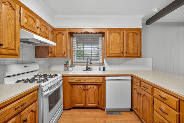 3244 East Gasconade Street, Springfield, MO 65804