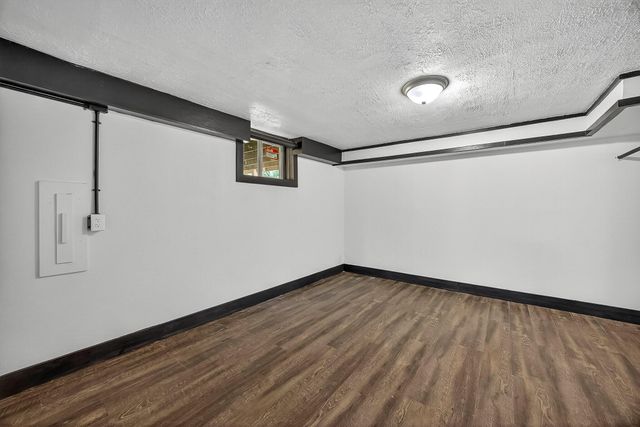 3244 East Gasconade Street, Springfield, MO 65804